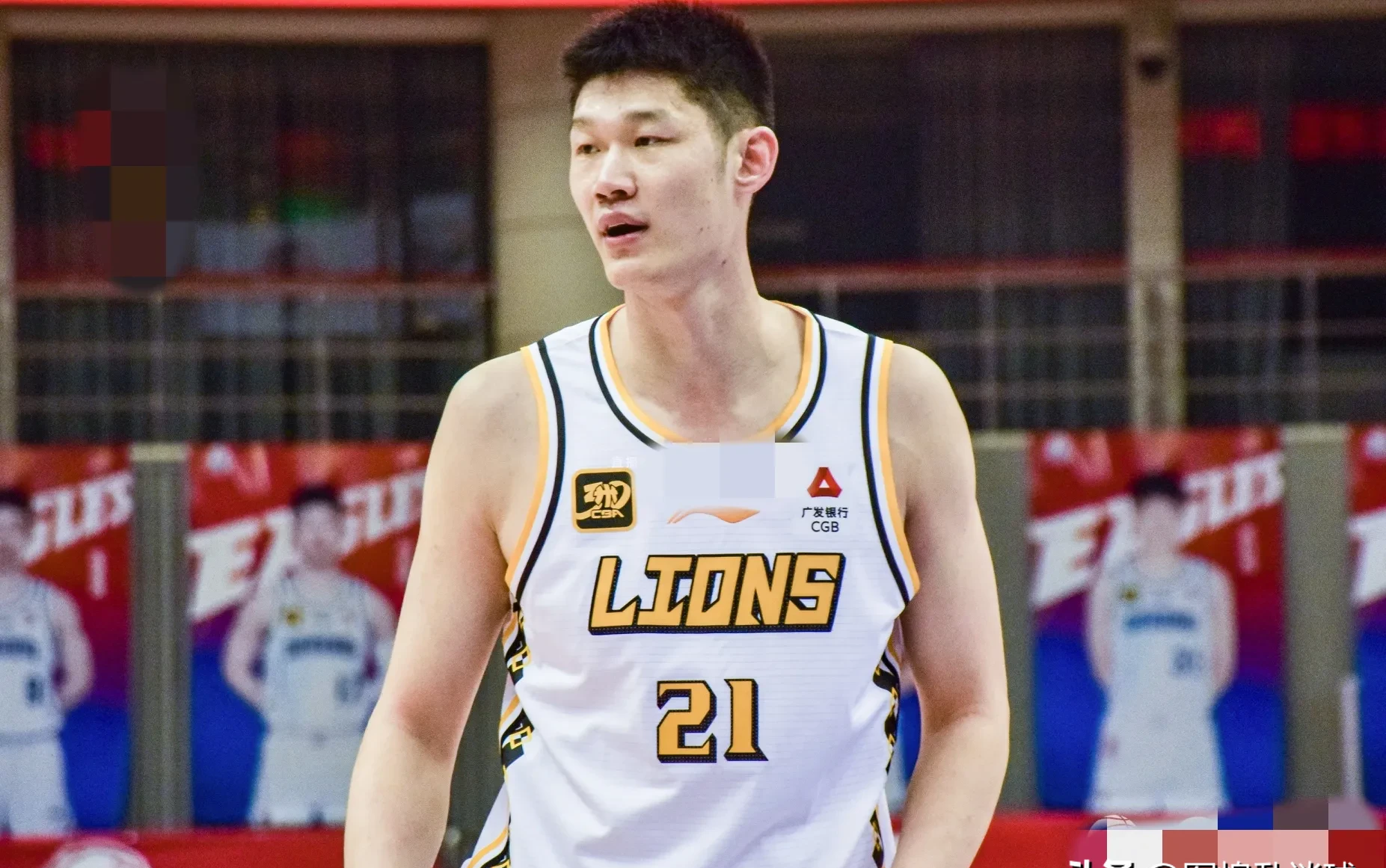 辽宁队力克江苏队，胡金秋高光表现