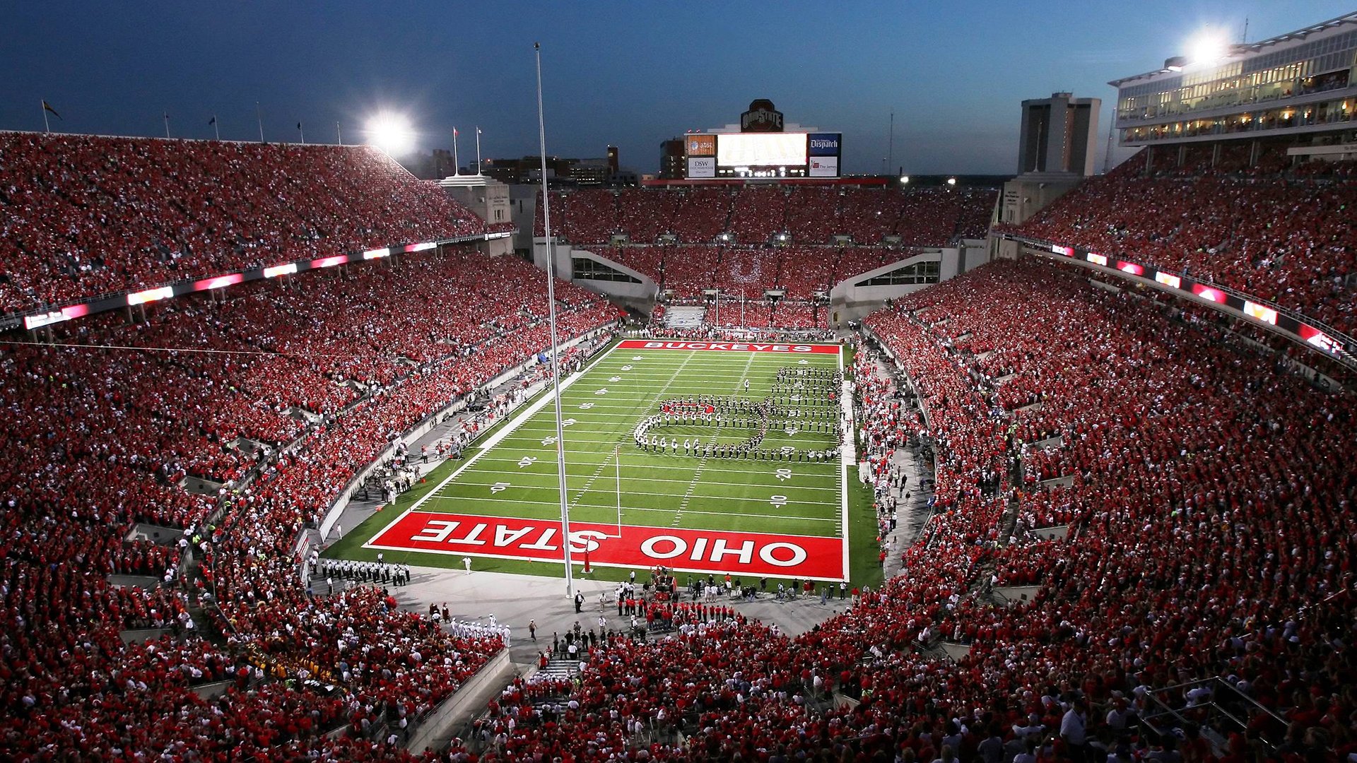 跨界征服,浙江队踏平骑士之夜,利拉德在F1街道赛的接管传奇